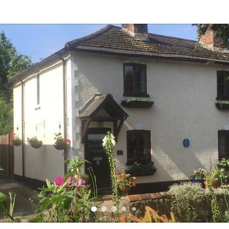 Cricketers Cottage B&B West Malling Ngoại thất bức ảnh