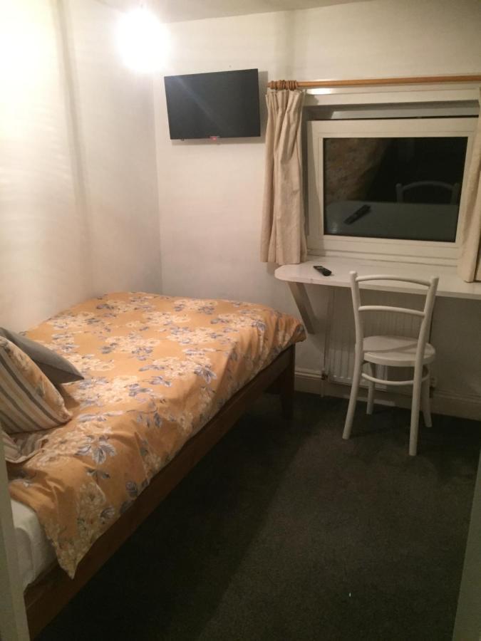 Cricketers Cottage B&B West Malling Ngoại thất bức ảnh